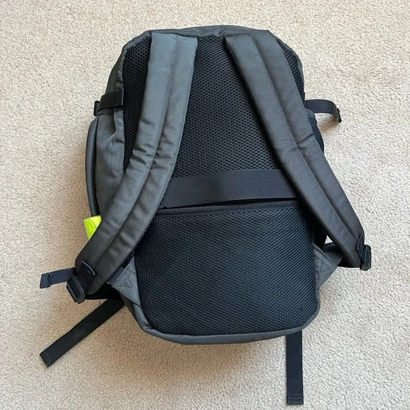 Gray Men's Backpack - Picture 3 of 3